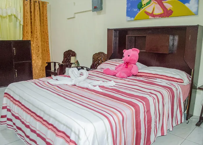 Valenzuela Staycation Netflix And Chill Apartment *