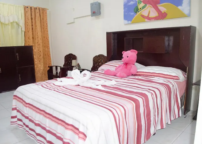 Apartment Valenzuela Staycation Netflix And Chill *
