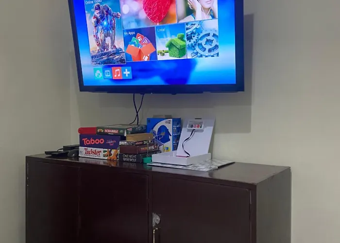 Valenzuela Staycation Netflix And Chill Apartment *
